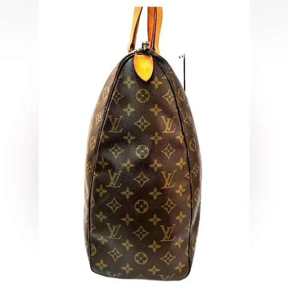 Louis Vuitton Brown Monogram Shoulder Bag - Picture 4 of 16